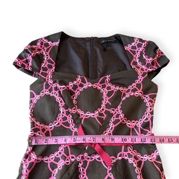 David Meister Sweetheart Neck Cap Sleeve Knee Length Sheath Dress, Size 2 - Picture 9 of 11